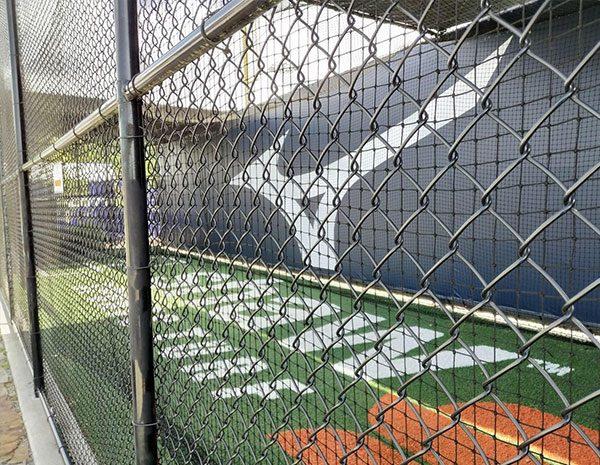 What is the tensile strength of chain link fence