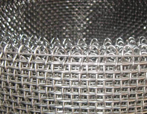 What is the difference between the burr and the wrapped edge of stainless steel screen