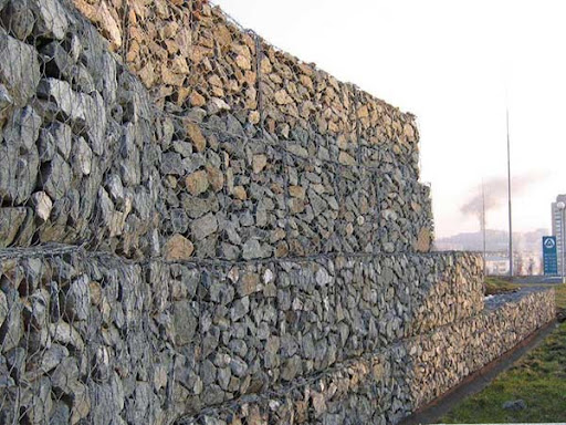 What advantages does gabion stone cage have in ecological protection projects