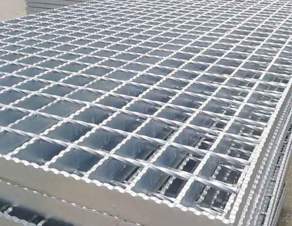 How to calculate the load-bearing capacity of steel grating?
