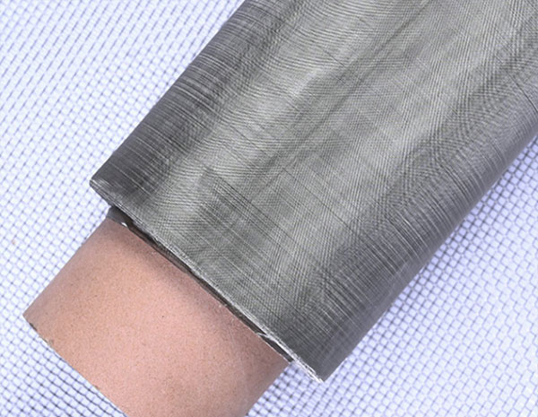 What are the weaving methods for stainless steel wire mesh?