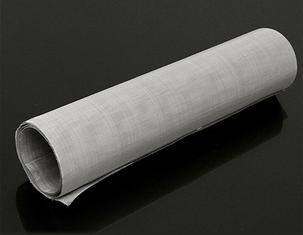 How stable are stainless steel filter screens under high temperature environments?