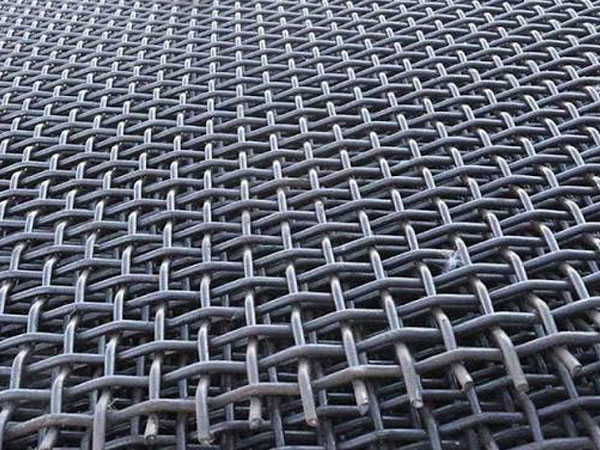 How to perform surface treatment on manganese steel woven wire mesh