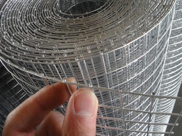 How to determine if a manufactured welded wire mesh is qualified?
