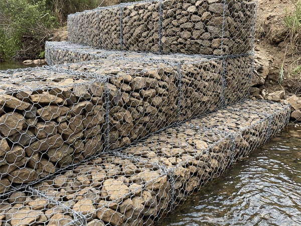 Fabrication and Applications of Gabion Meshes for Bank Protection