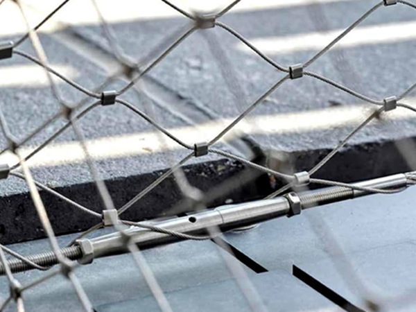 The Protective Power of Stainless Steel Anti-Fall Netting